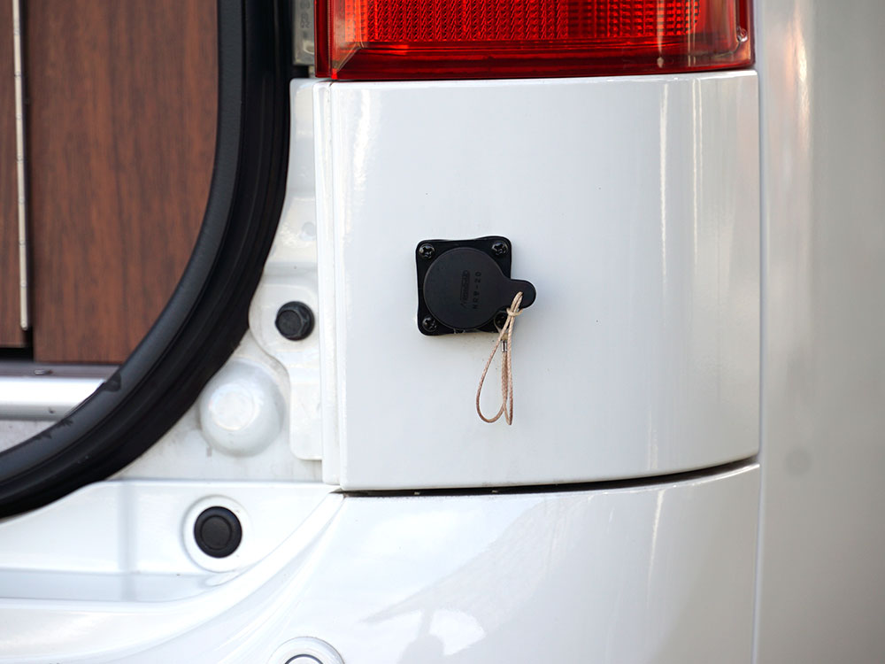 外部からの給電ができるキャンピングカー